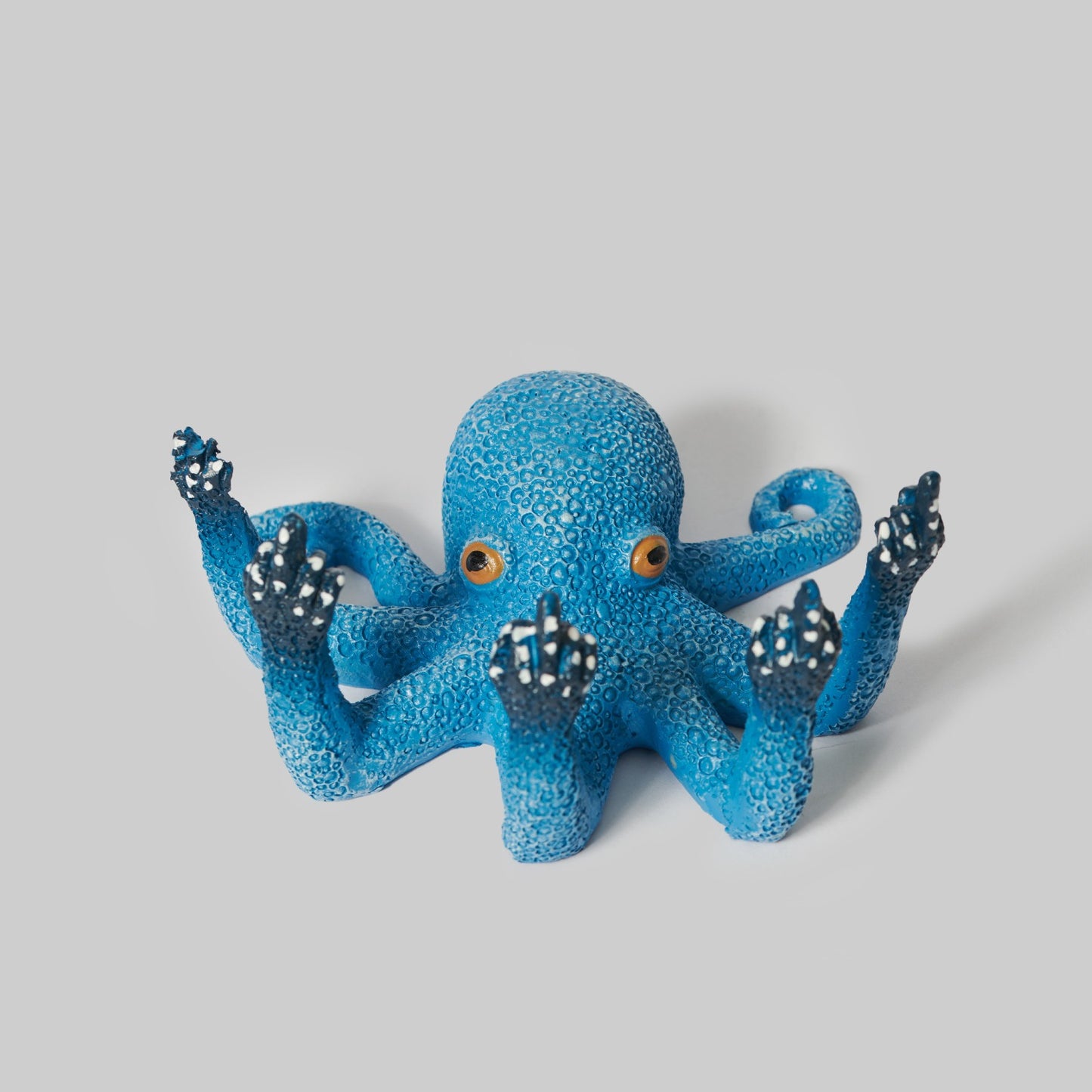 middle finger octopus