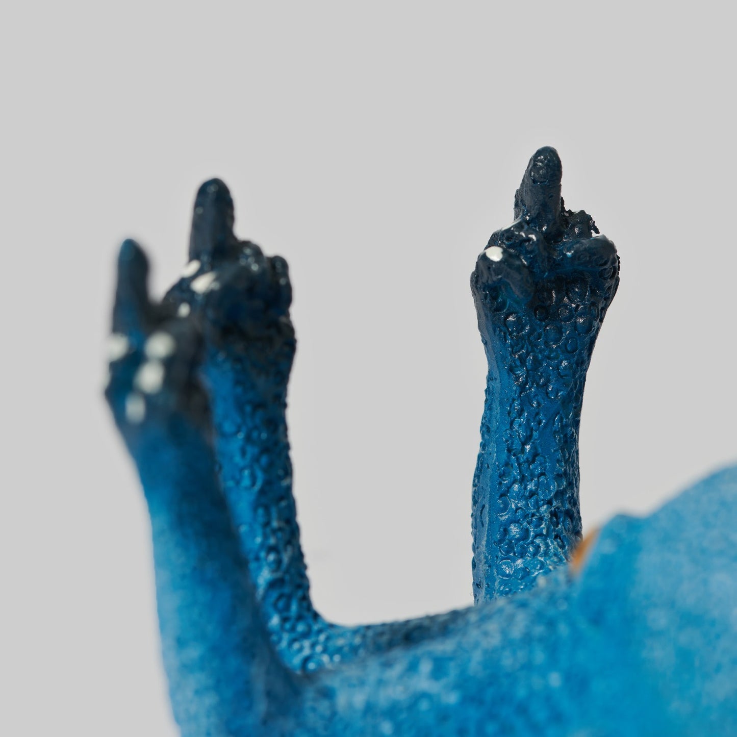 middle finger octopus